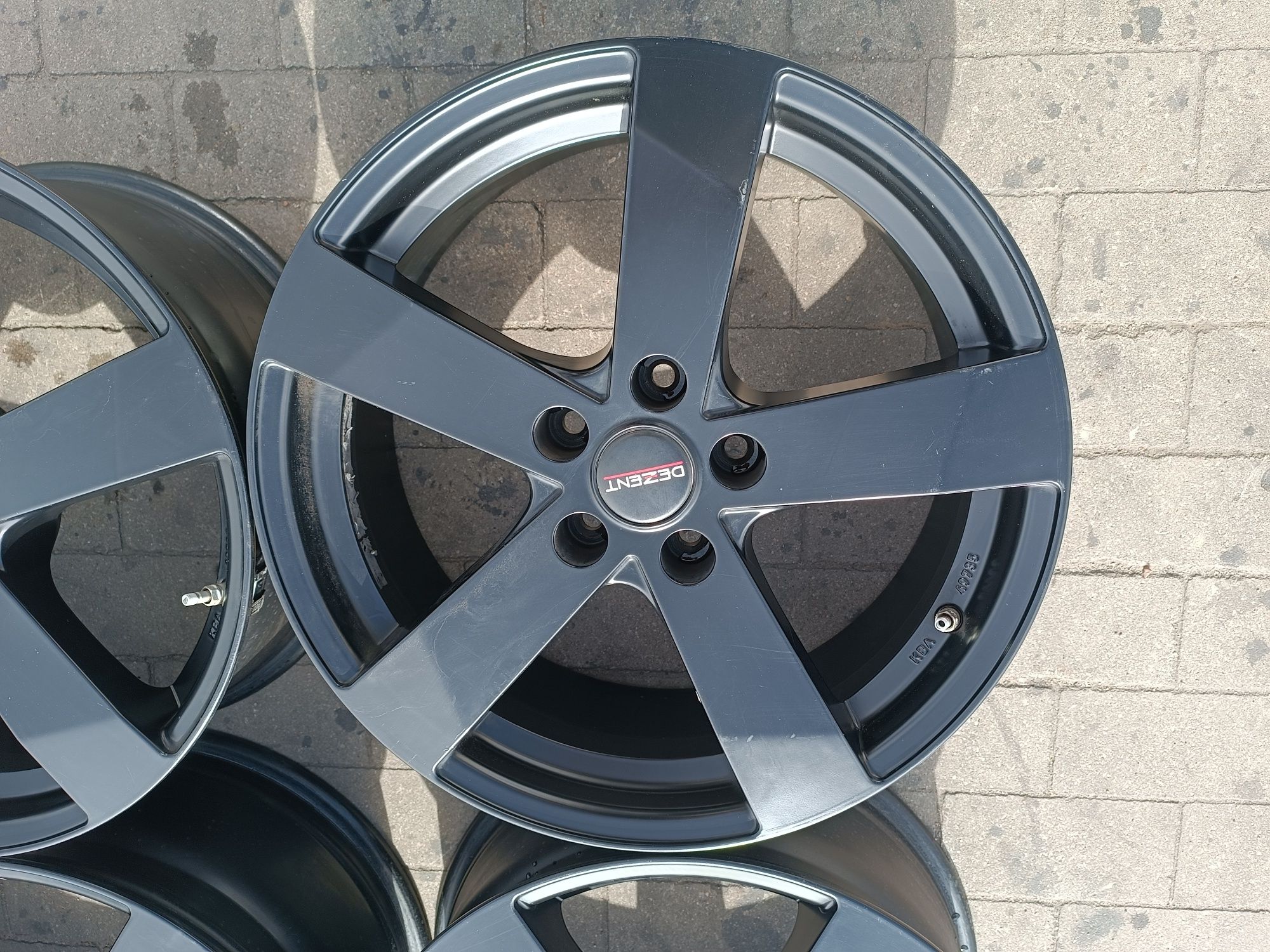 Felgi Alu Nissan Qashqai Hyundai Kia 5x114.3 ET38 7.5J18