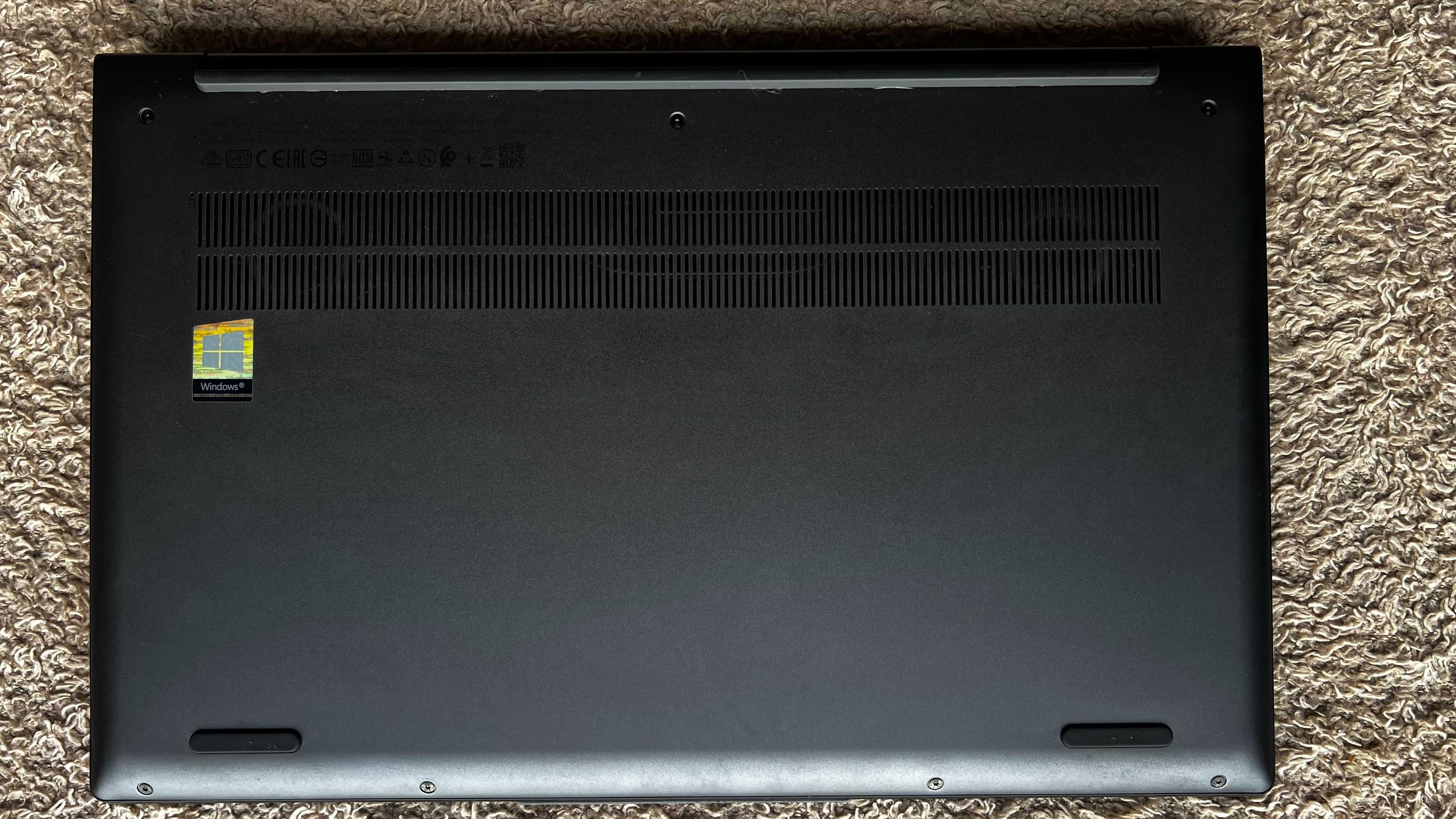 Lenovo Yoga 7 Slim 14cali Ryzen7 16G 512GB SSD Win11Home