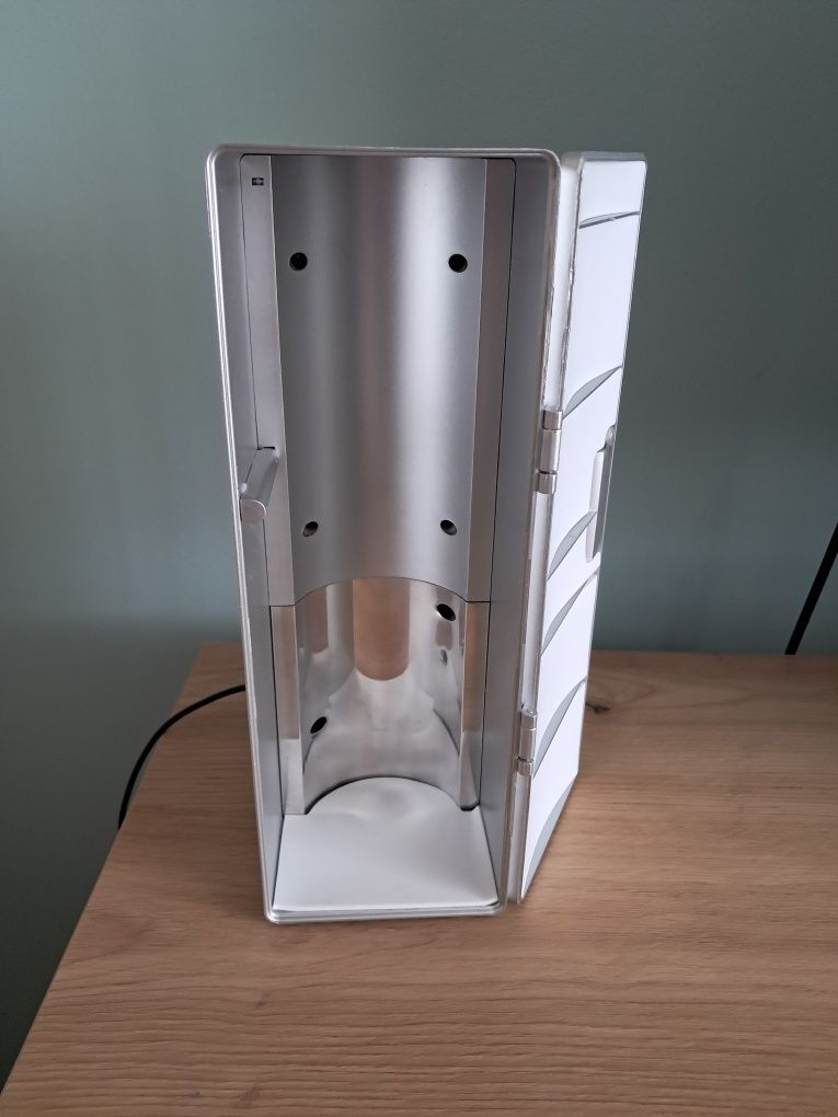 Gadgetmonster Mini Lodówka Napoje Usb Ciepłe Zimne (GDM1004)