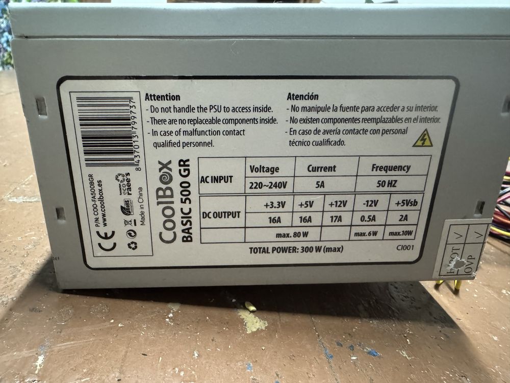 DVD e fonte de alimentação para torre pc