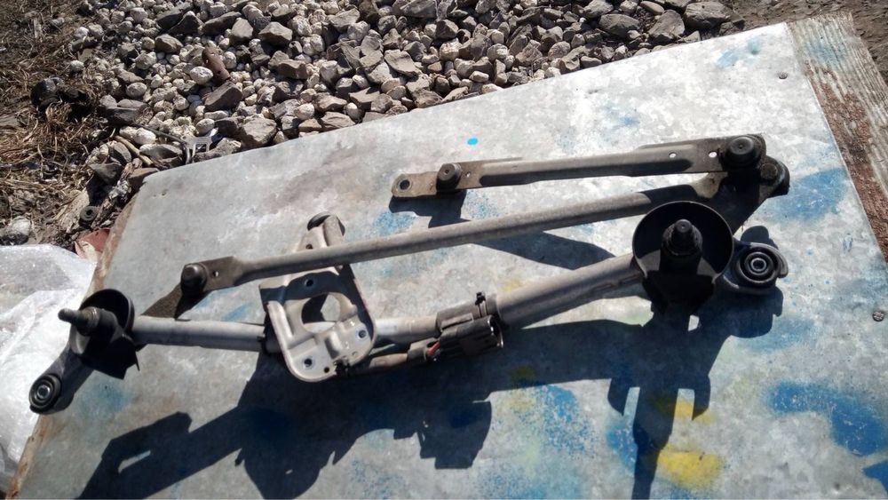 Трапеція двірників склоочисників TOYOTA AVENSIS T27 09-15 8501005080