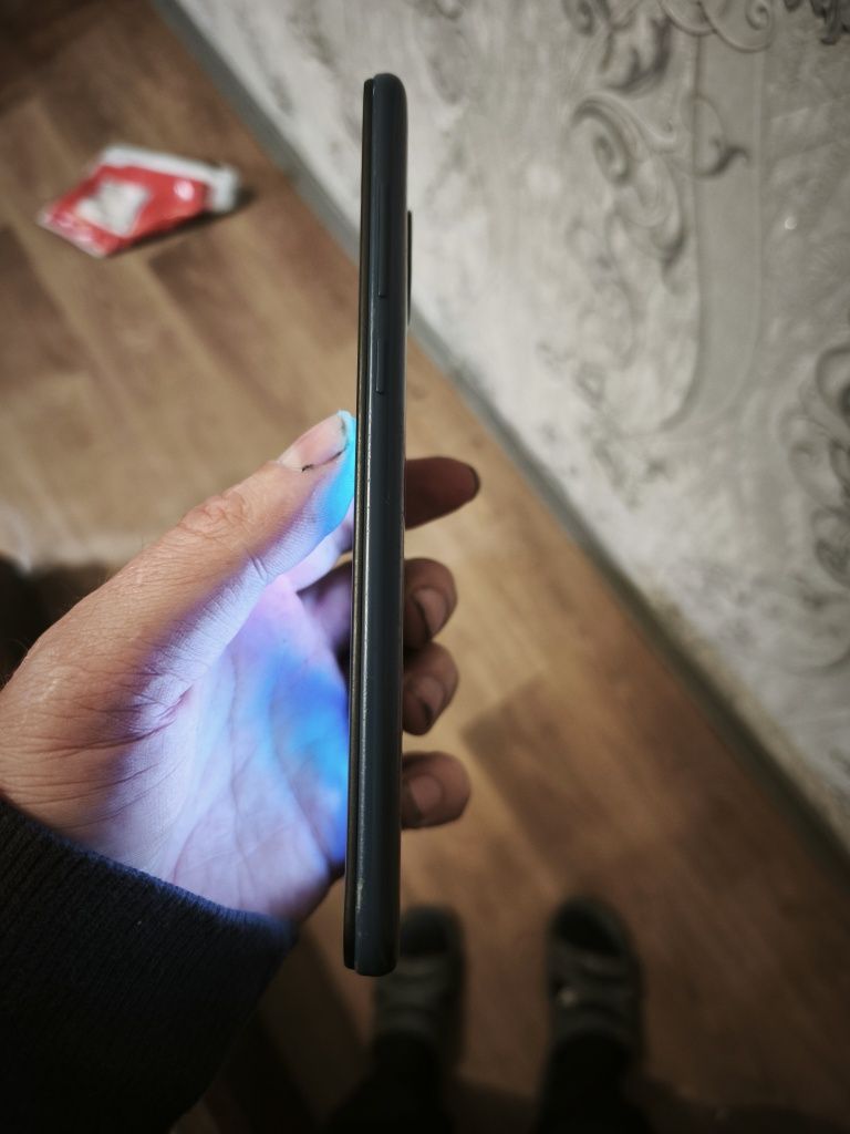 Продам redmi note 9 6/128