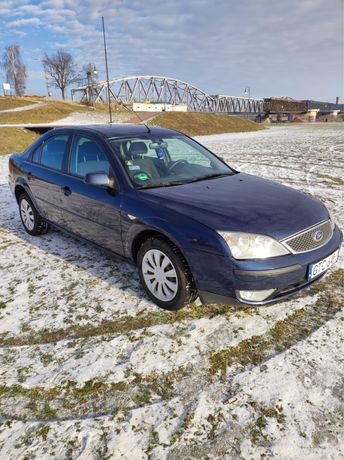 Ford Mondeo 1.8 benzyna 2005 rok