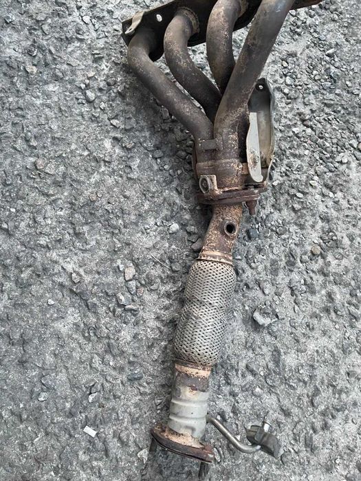 Глушник, гофра  hyundai ix35, kia sportage 2010-2014 2.0 бенз