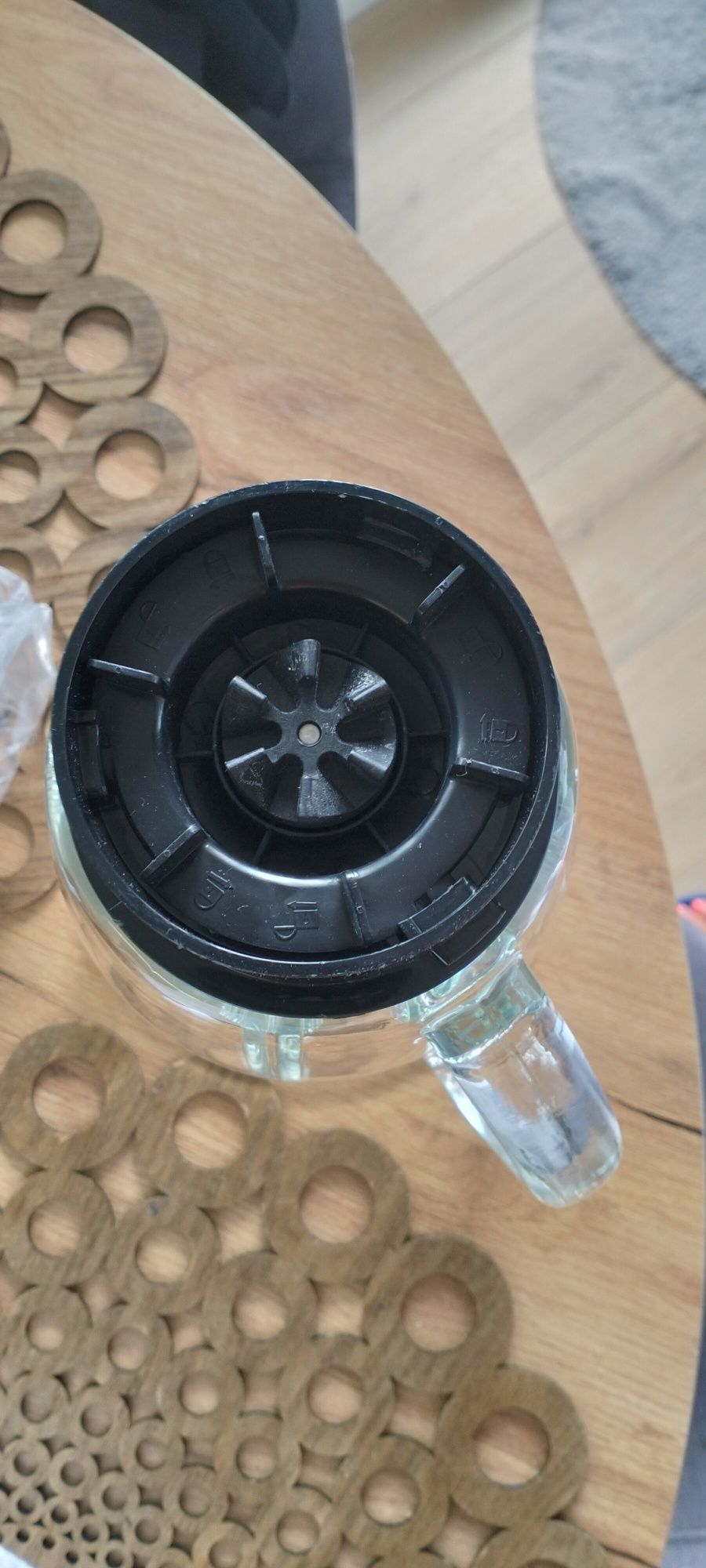 Kielich blendera Russell Hobbs