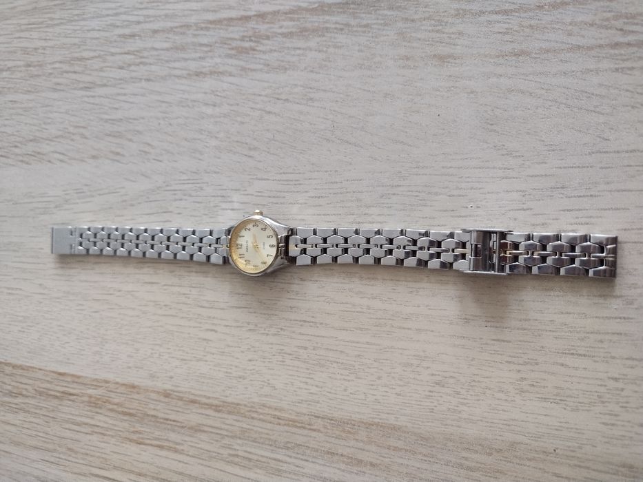 Часы женские Япония Infinity кварцевые