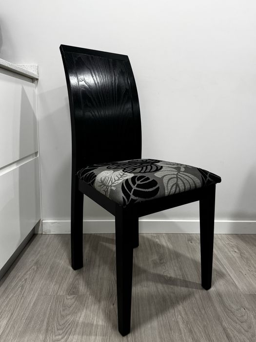 Sofá + 6 cadeiras - conjunto