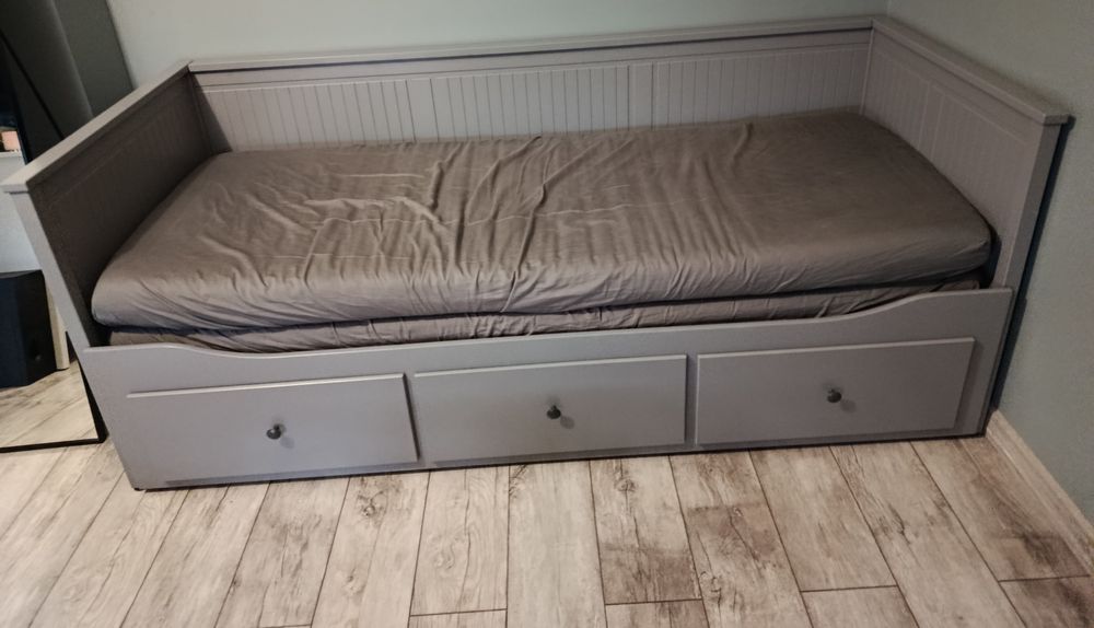 Sprzedam łóżko HEMNES
