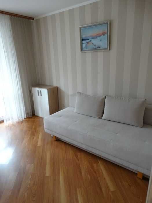 Продаж 1К квартири Олени Теліги 43
