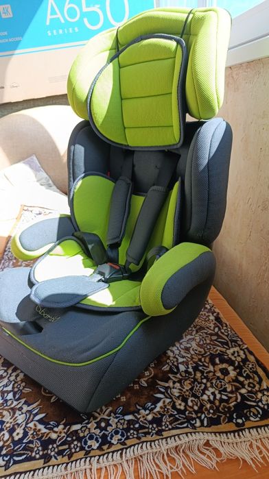Продам автокрісло