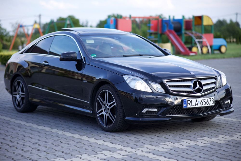 Mercedes-Benz Klasa E Mercedes-Benz E350 Coupé pakiet AMG 3.0 300KM po dużym serwisie