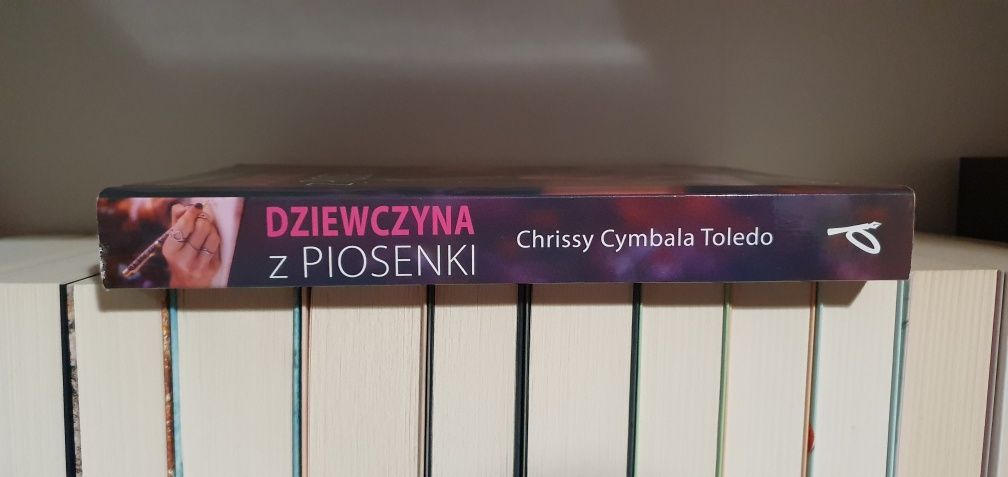 Dziewczyna z piosenki - Chrissy Cymbala Toledo