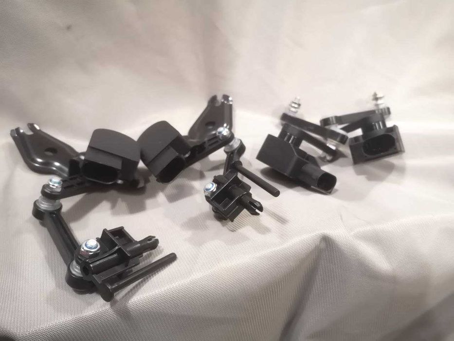 Audi Q7 датчик уровня положения кузова touareg пневма пневмоподвеска