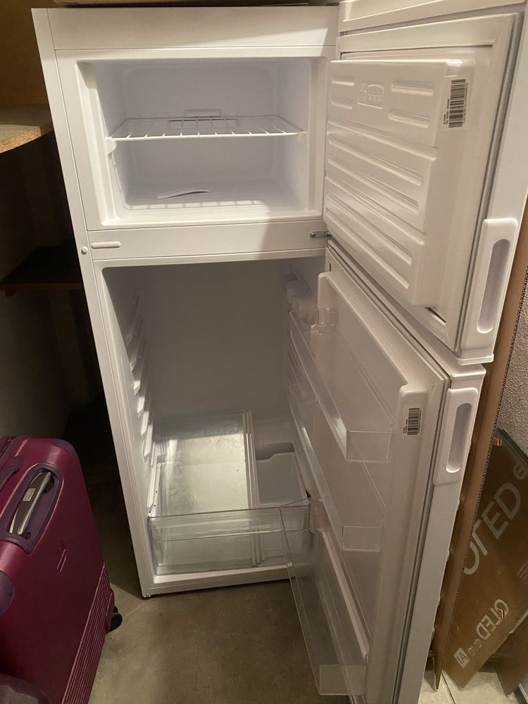 Frigorifico novo