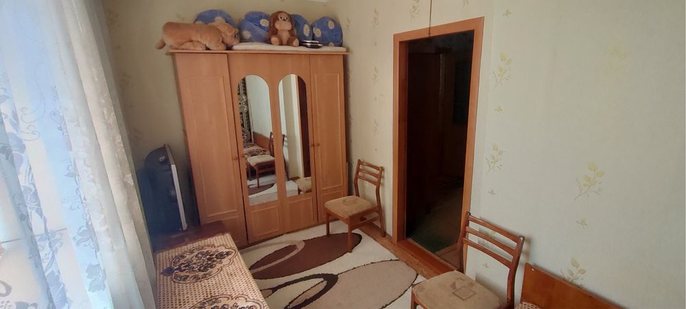 Продаю 3-кімнатну квартиру. Овідіополь