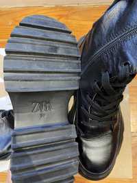 Botas pretas Zara