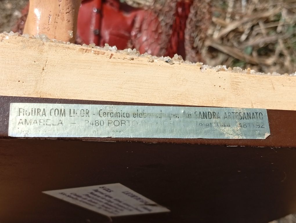 Peça decorativa em cerâmica