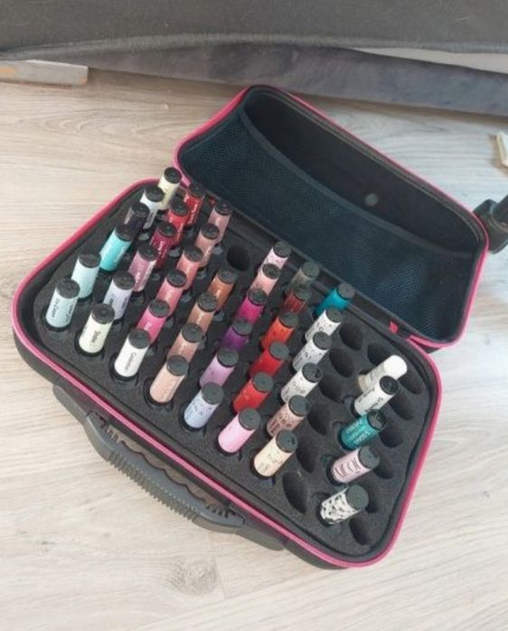 Zestaw lakierów 44 elementy