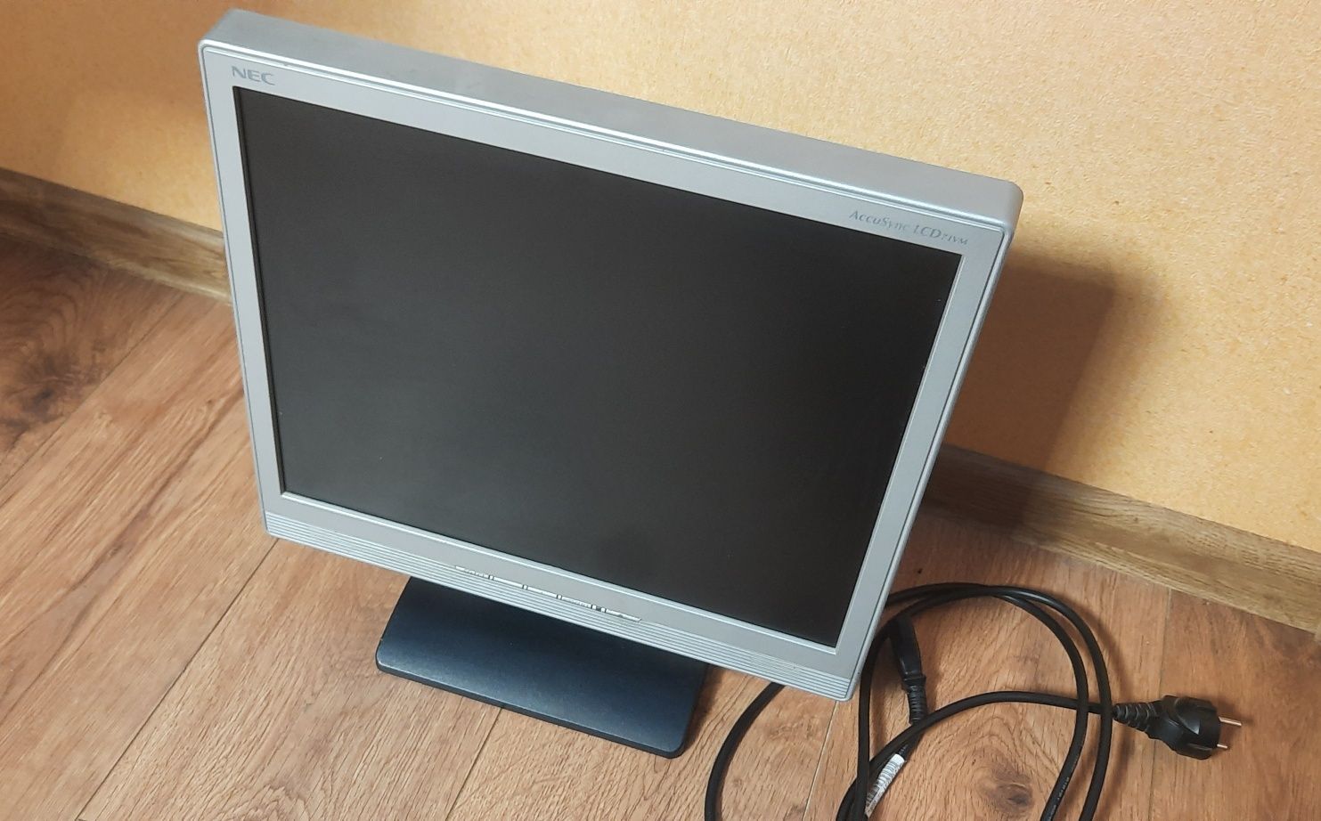 Монитор Nec LCD 17