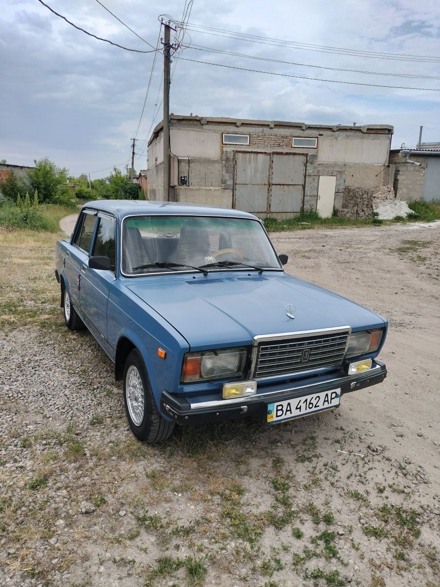 ВАЗ 2107 LADA оригінал