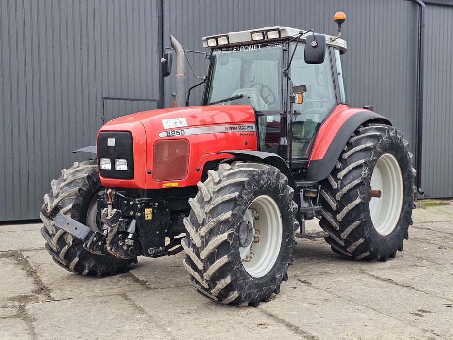 Massey Ferguson 8250 Dynashift 200KM Opony 70% Ares 8150.6490.mx170