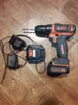 Шуруповёрт Black & Decker 12v,комплект,новые акумуляторы.
