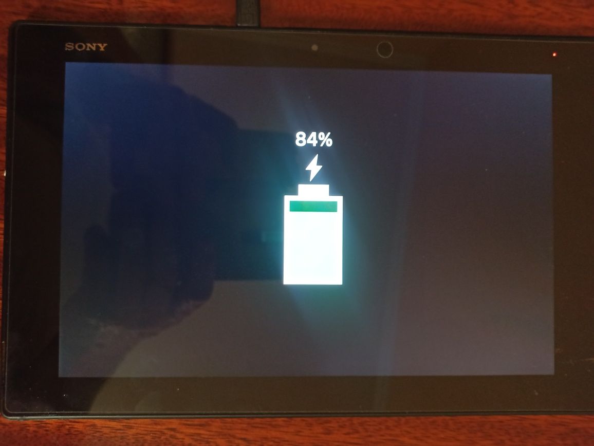 Планшет  Sony Xperia Z2 Tablet /4Gb,16Gb/на РЕМОНТ или ЗАПЧАСТИ