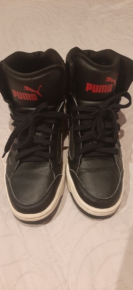 Buty chłopięce  Puma roz 40,5