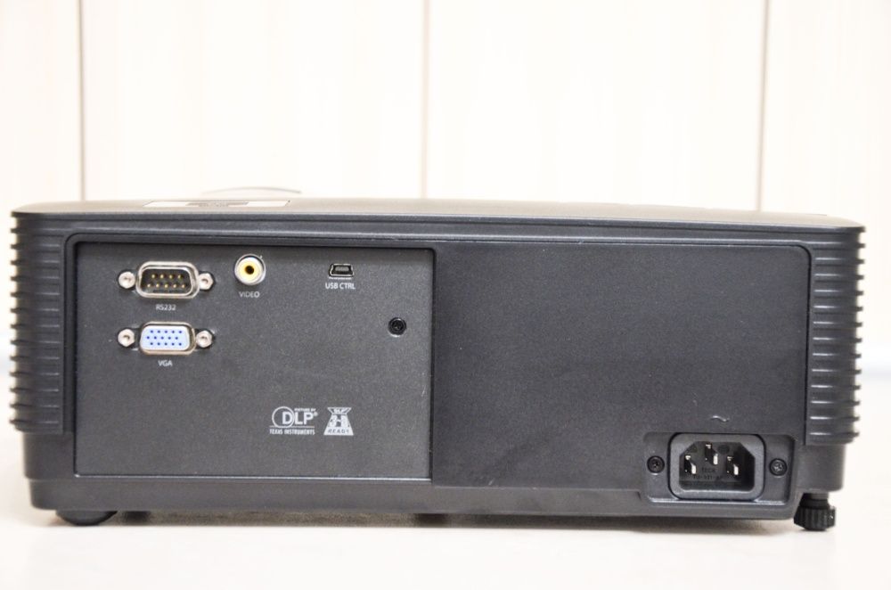 Мультимедийный проектор Acer x122 (mr.jkt11.001)