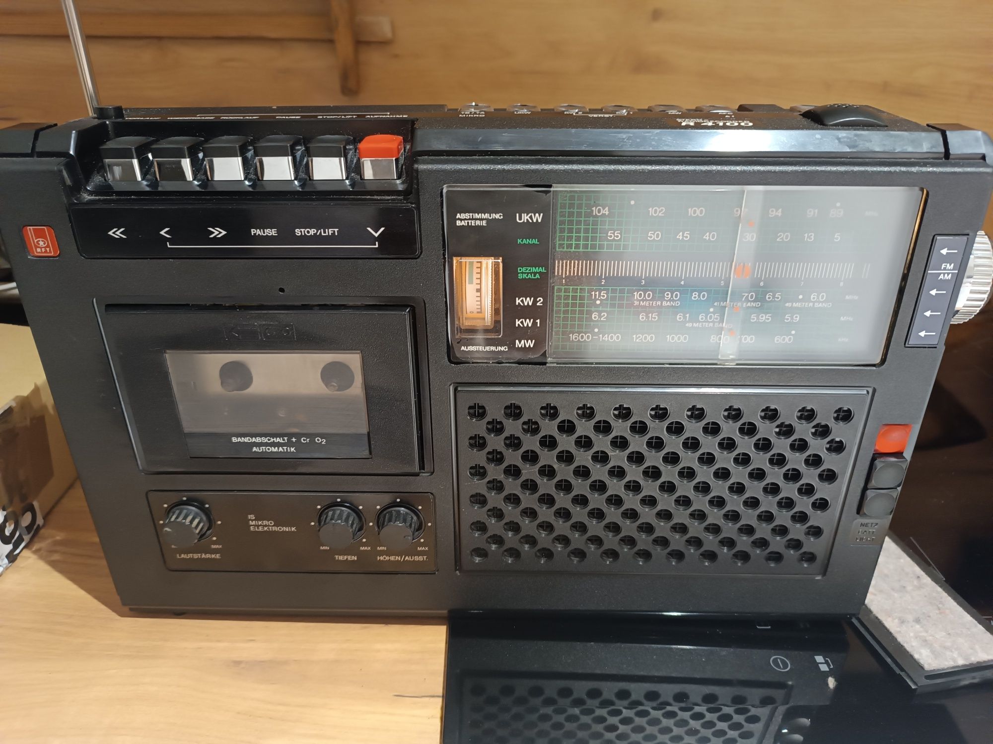 Radioodtwarzacz RFT R4100 - Unikat PRL.