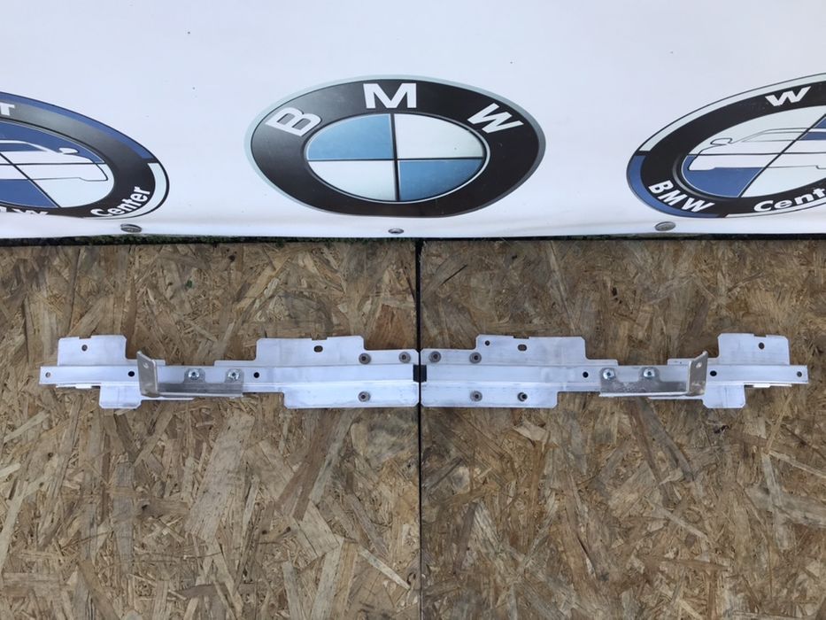 Кріплення фари bmw f15, крипления фари бмв ф15