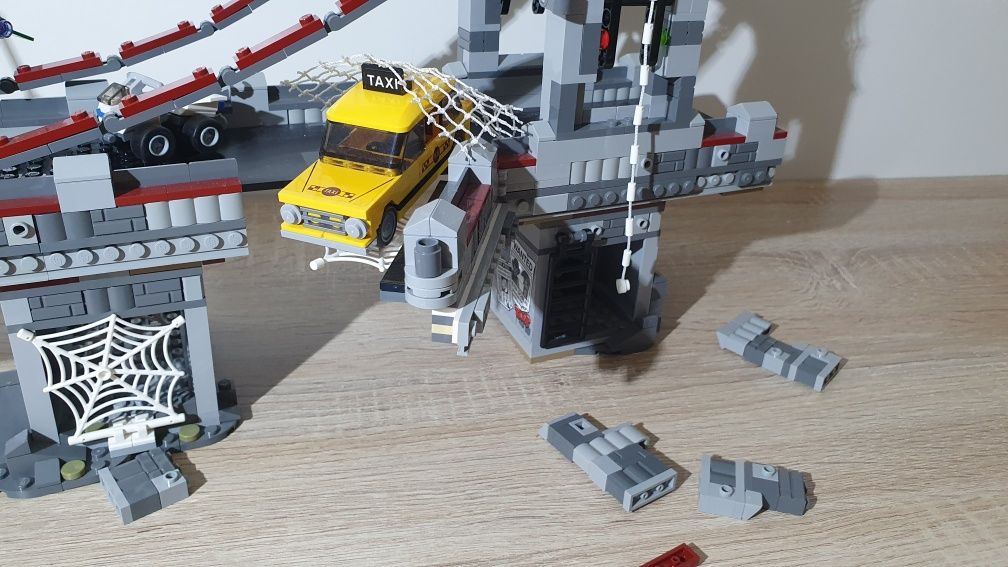 Lego 76057 Spiderman Pajęczy wojownik (BEZ FIGUREK)