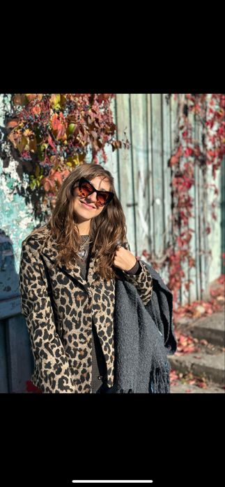 Пальто леопардове