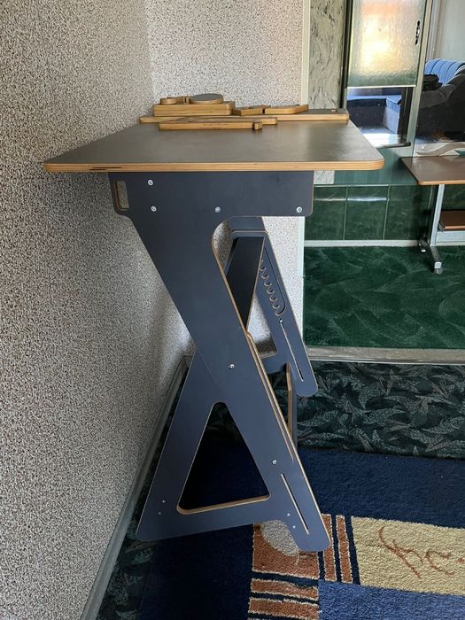 Стіл письмовий офісний