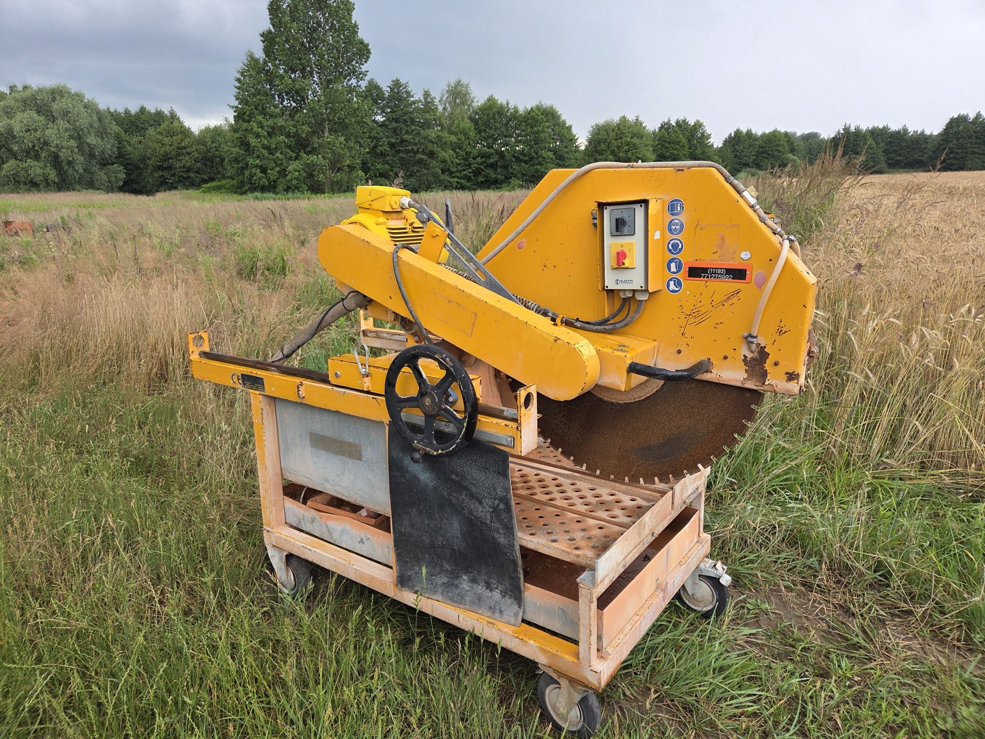 Cts 375-2 cedima piła do bloczków Porothermu cegły silki jumbo 900