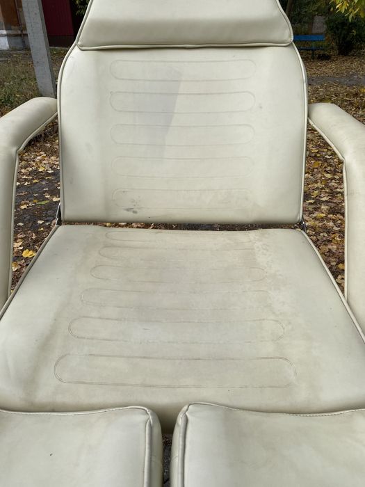 Меблі для салону краси