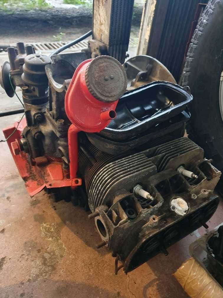 Motor por reparar VW Carocha 1500 ou Pão Forma 1600 admissão simples