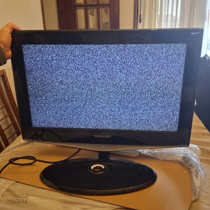 Televisão Samsung 28"