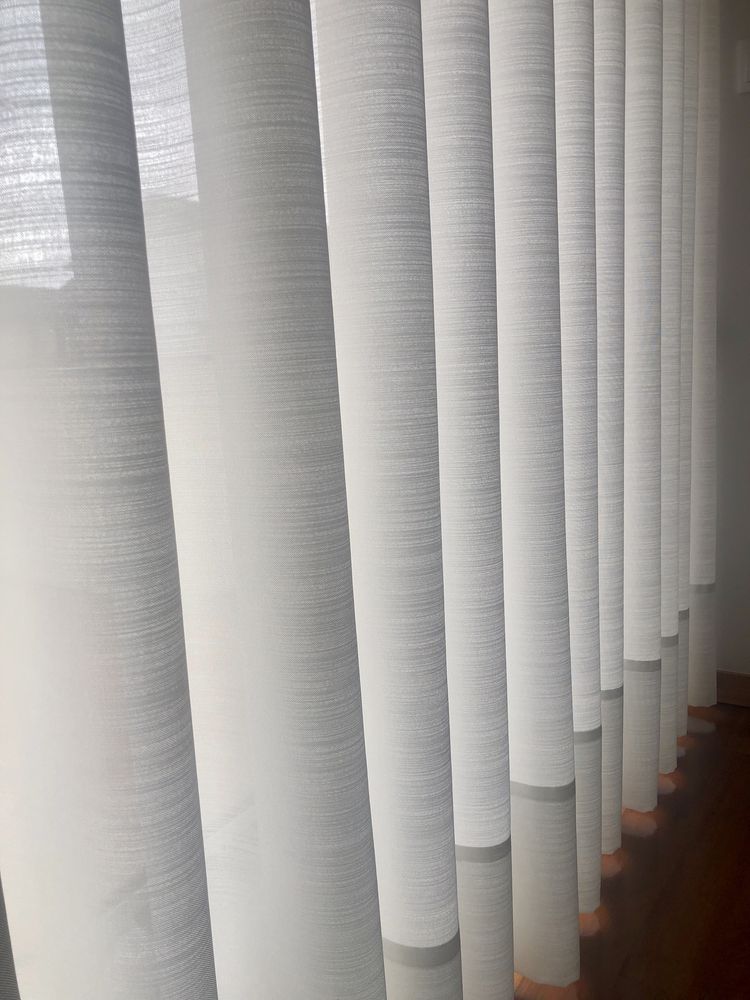 Cortinado 1,80*2,40cm como NOVO