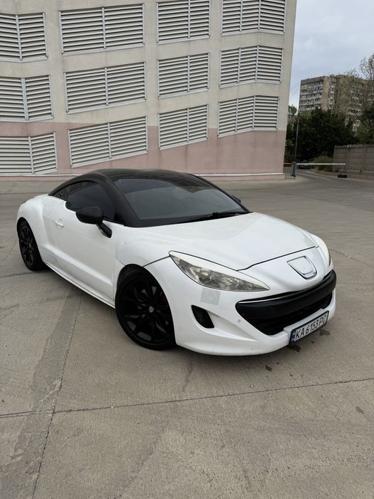 Peugeot RCZ дизель 2010 год