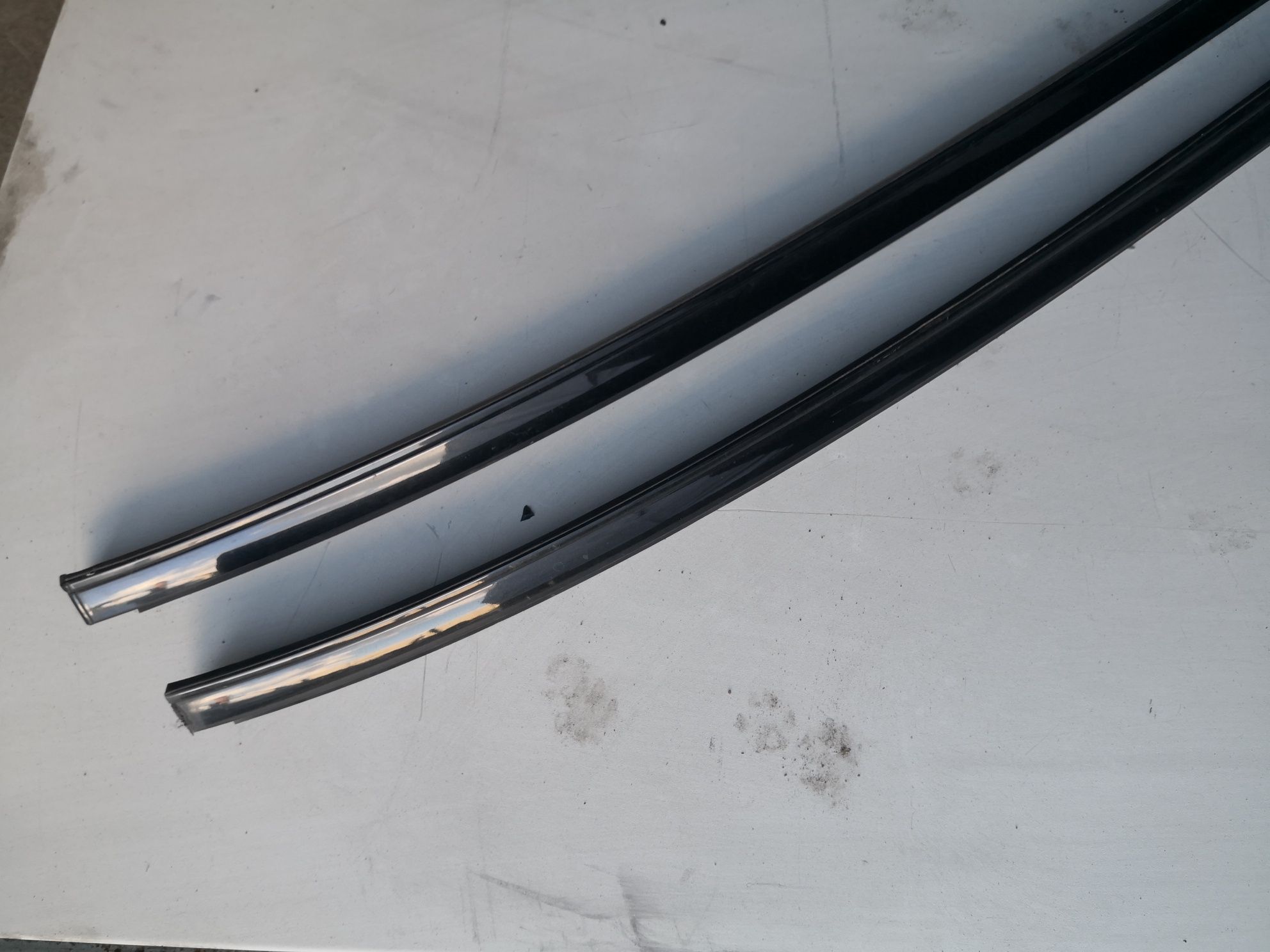Komplet listw dachowych BMW e60 black sapphire metal 475