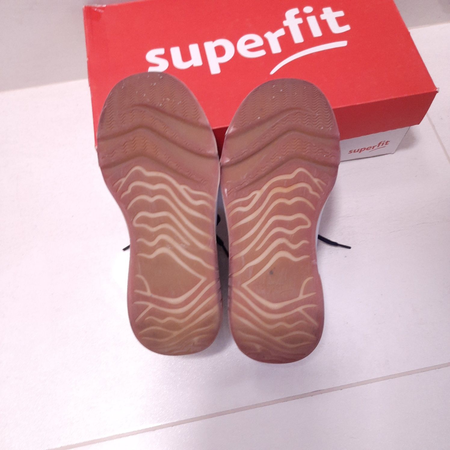 Buty dziewczęce Superfit r.36 skóra i gore-tex  23,5 cm bdb stan