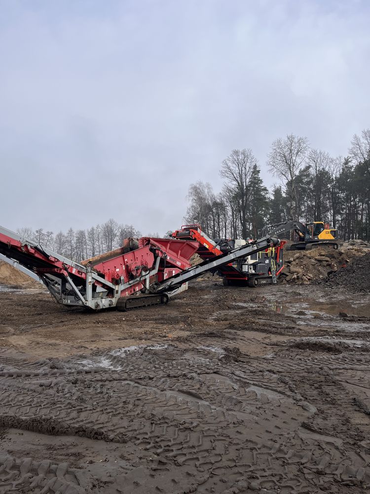 Kruszenie Gruzu Usługi Kruszarką Wynajem Kruszarki Sandvik Wyburzenia