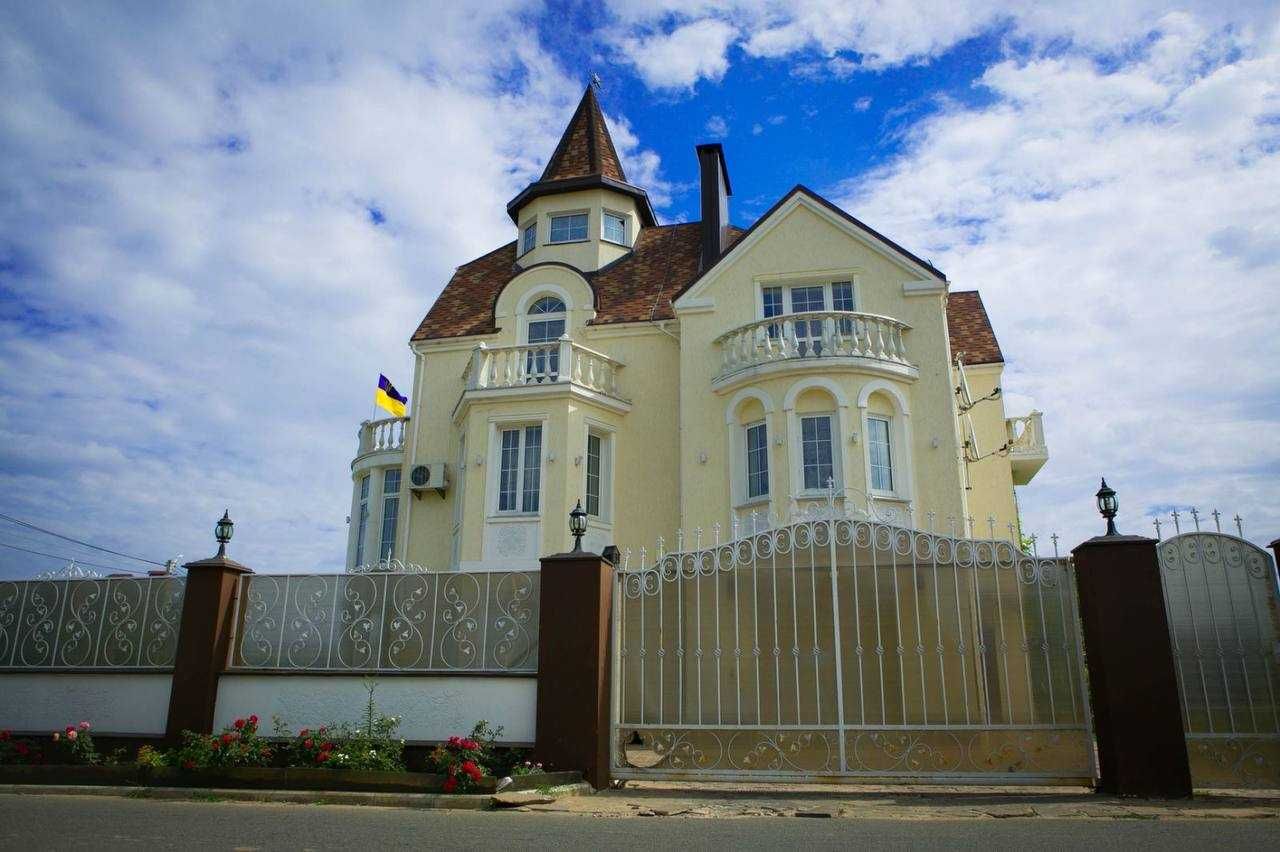 Продаж будинку 320м2, у с. Гореничі, Бучанський район. Без%