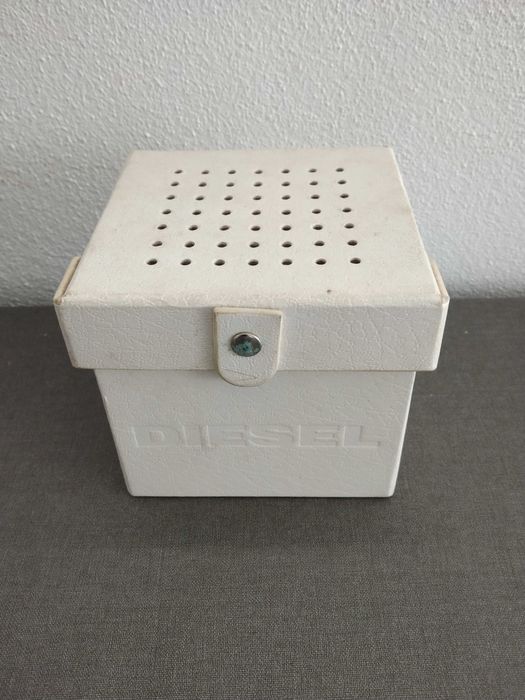 relogios - pulso diesel - chilli beans