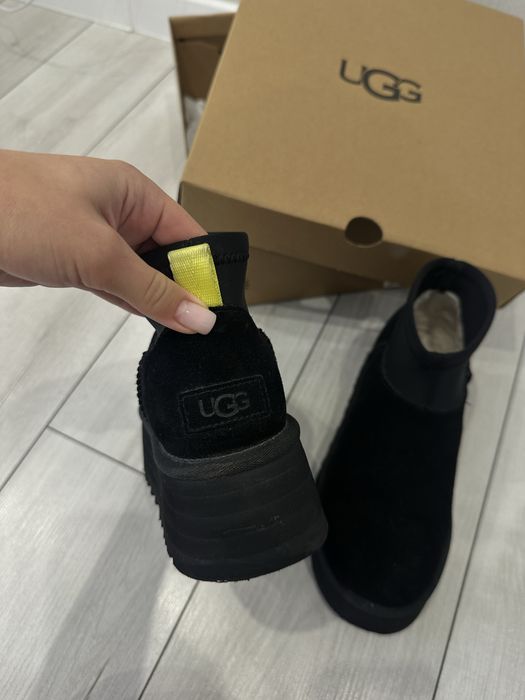Ugg classic mini dipper black