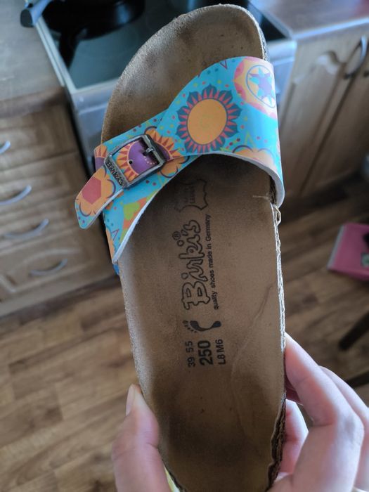 Шльопанці біркен 38 р