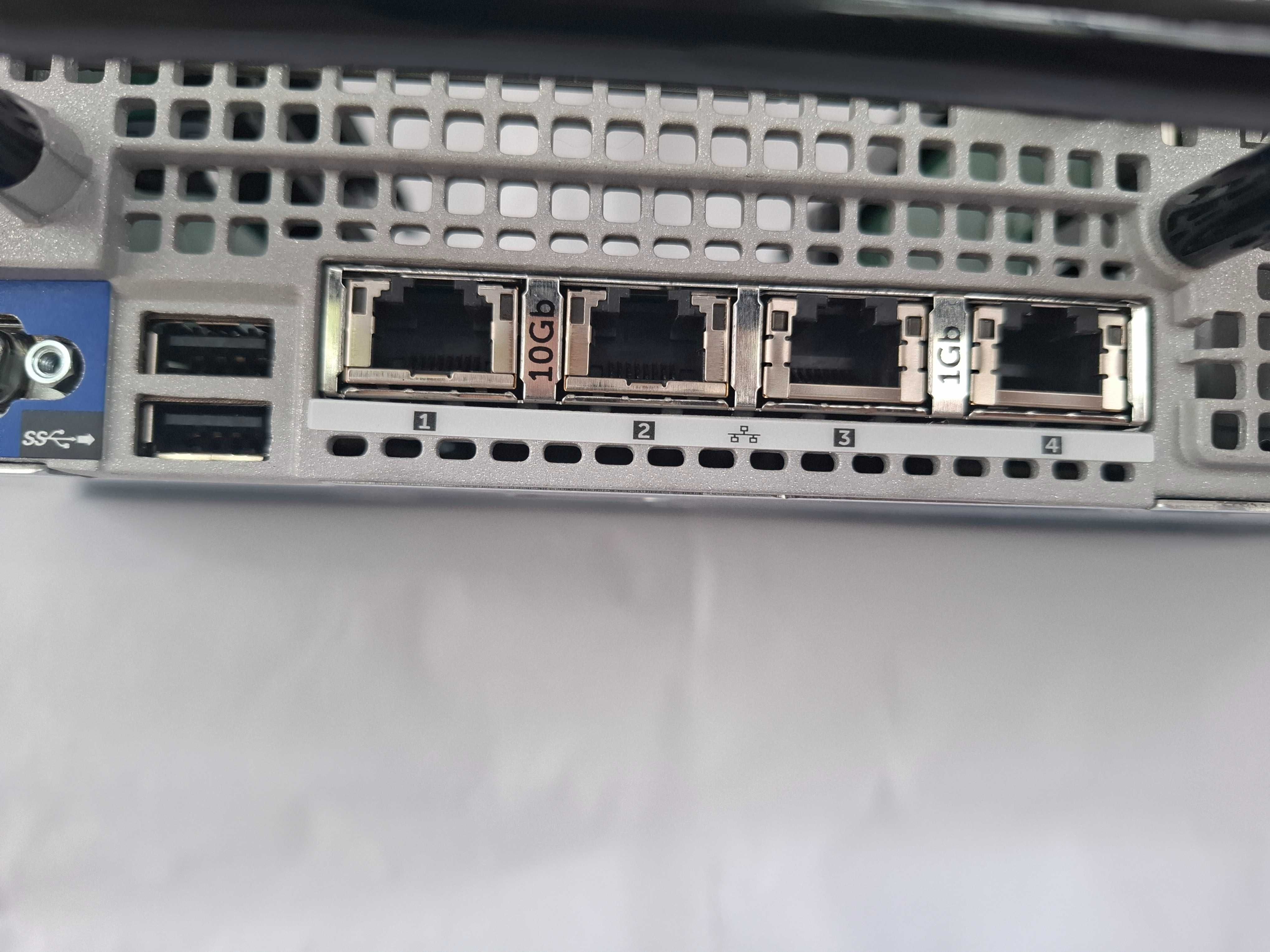 Servidor Dell PowerEdge R730XD SFF 24 2x E5-2680 v4 16GB