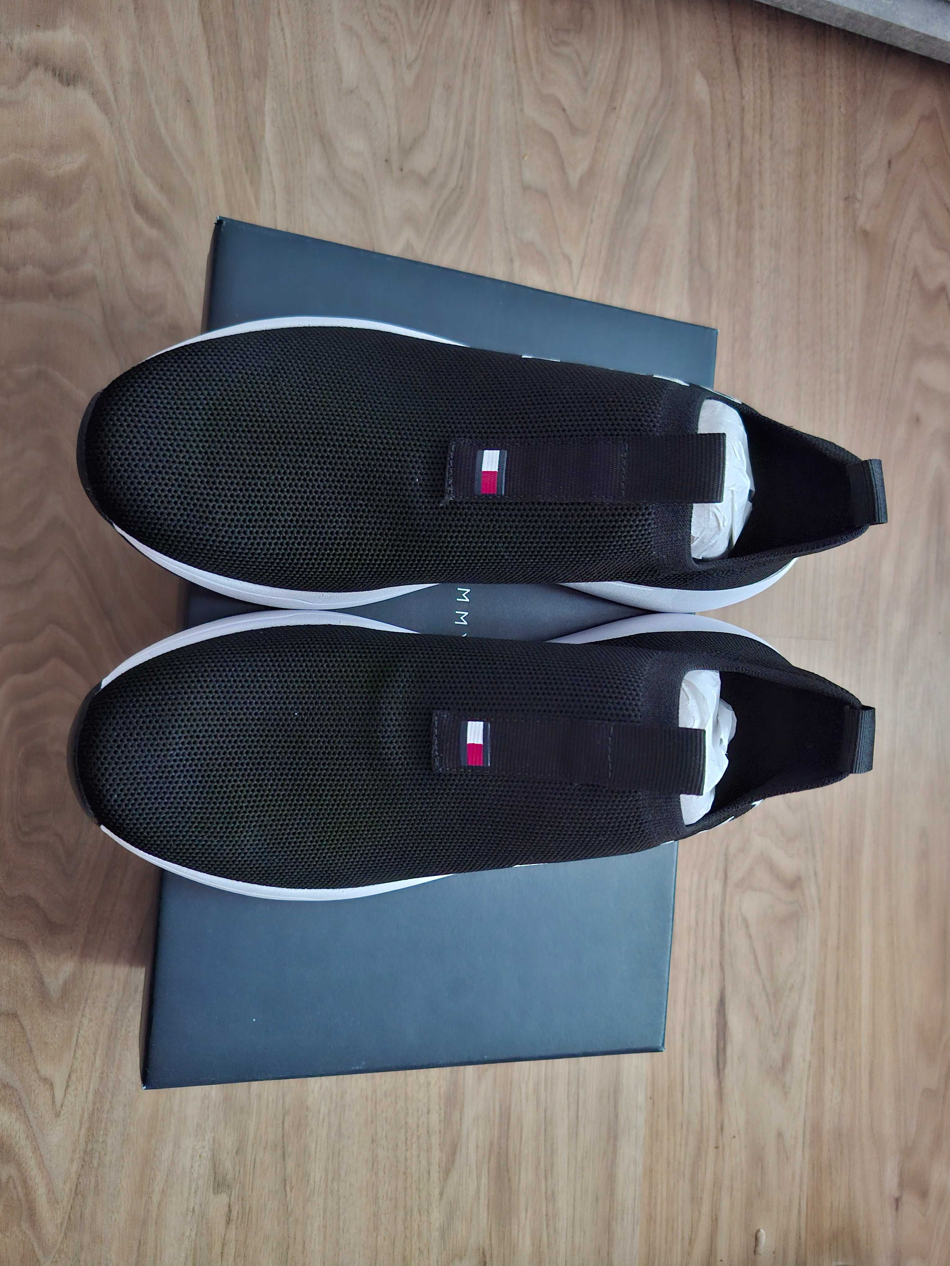 Кроссовки Tommy Hilfiger розмір 9.5