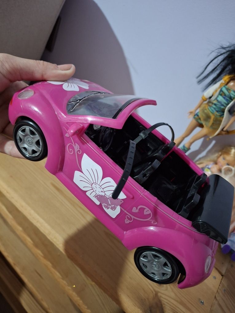 Domek dla lalek drewniany + mebelki + lalki + autko barbie